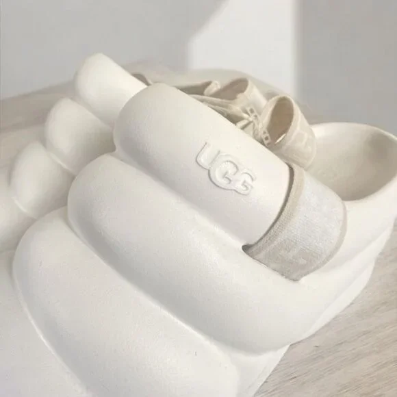 NWT UGG Aww Yeah Eva Platform Slide Sandals Bright White Size 8 - Picture 7 of 11